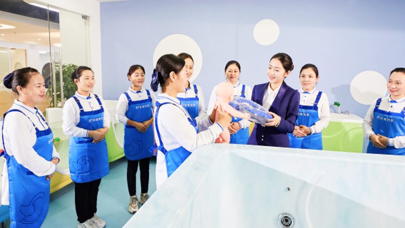 月嫂与育婴师个人接单平台区别